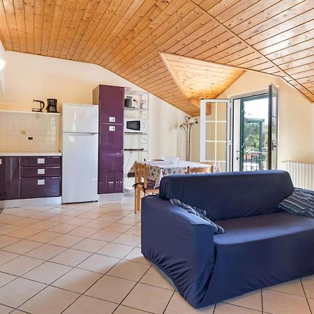 Apartamento La Casa Di Lady Ceriale Exterior foto